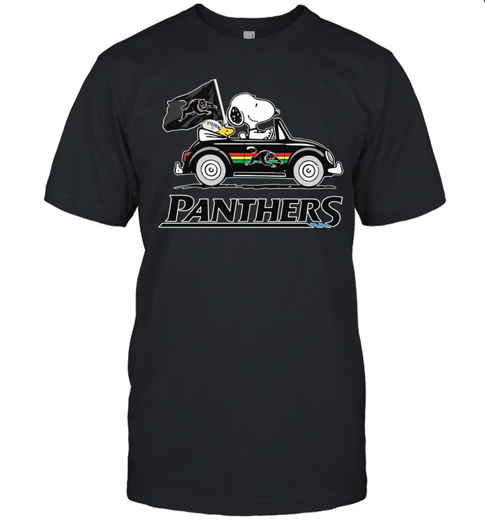 Snoopy and Woodstock driving car Carolina Panthers football Unisex T-Shirt