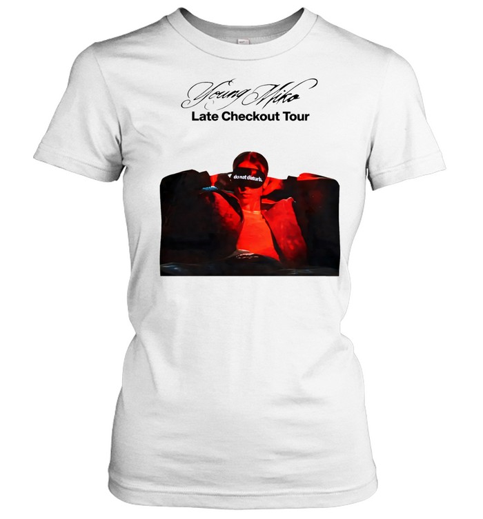 young miko late checkout tour Women T-Shirt