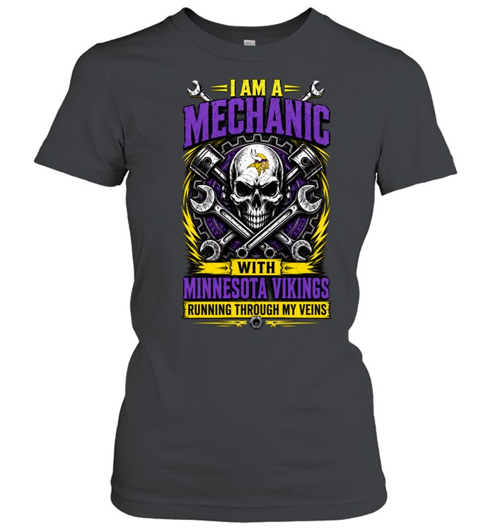 Minnesota Vikings I Am A Mechanic Running Through My Veins Skeleton Women T-Shirt