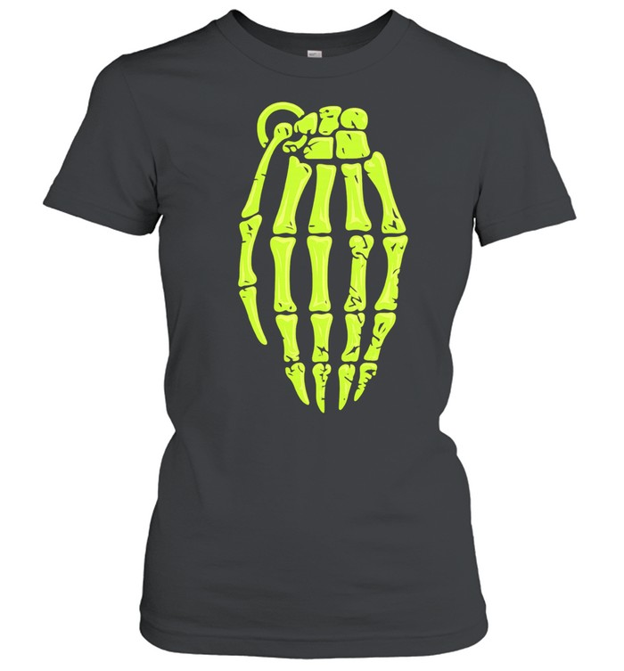 Jesse Pinkman Breaking Bad wearing skeleton grenade Women T-Shirt