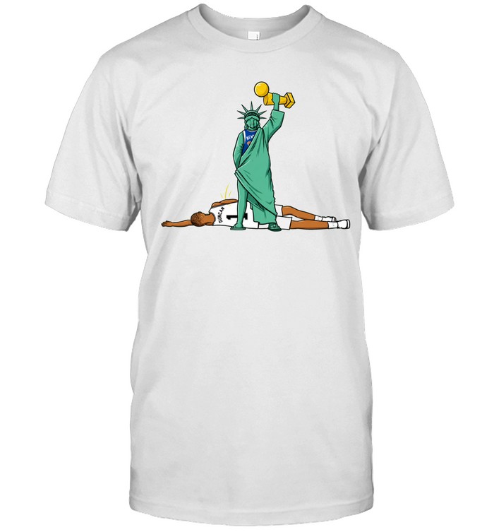 Knicks Jalen Brunson Liberty trophy peeing on Wemby Unisex T-Shirt