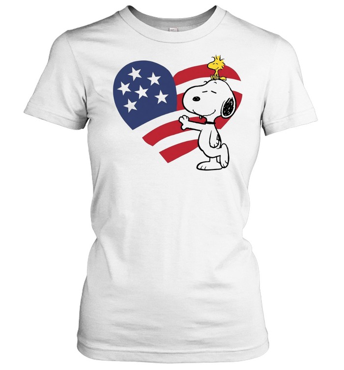 Snoopy and Woodstock Hugging American Flag Heart Women T-Shirt